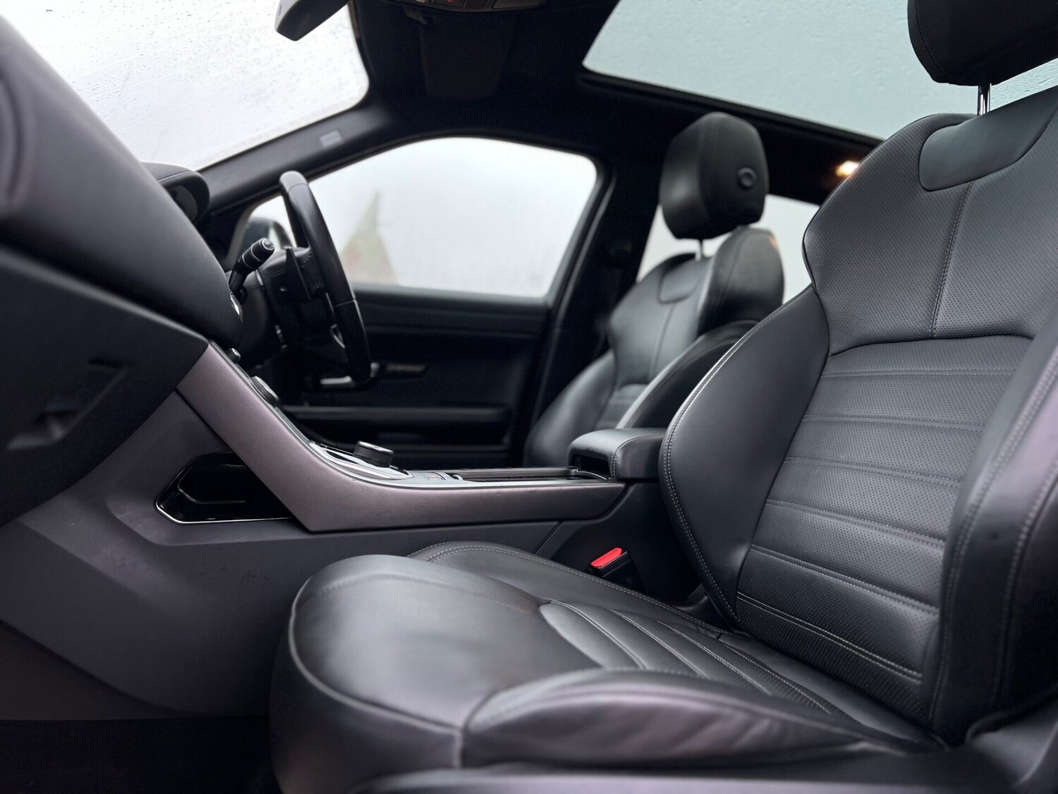 Used Land Rover Range Rover Evoque 2018 for sale - 77515408: Photo 25