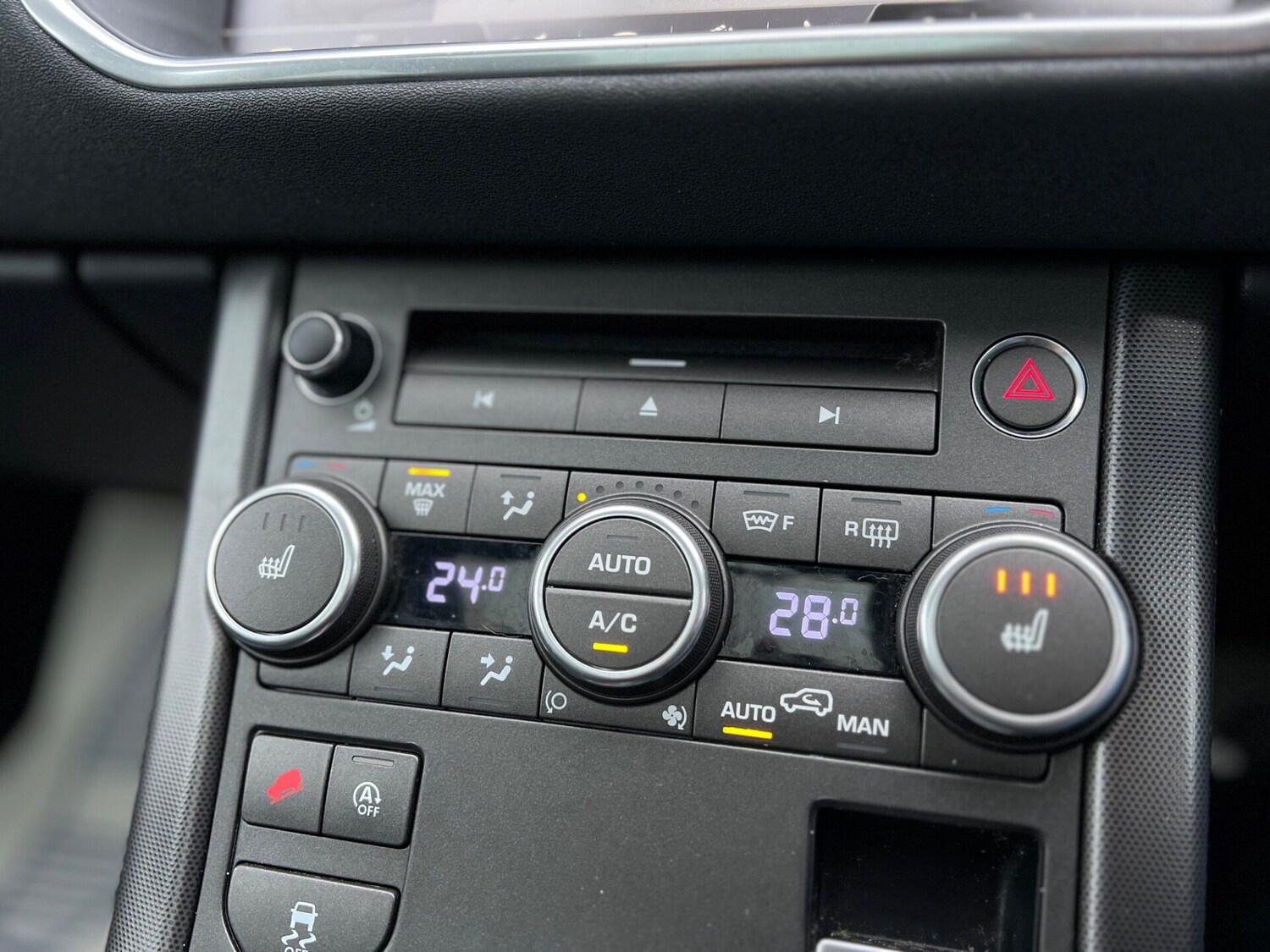 Used Land Rover Range Rover Evoque 2018 for sale - 77515408: Photo 39