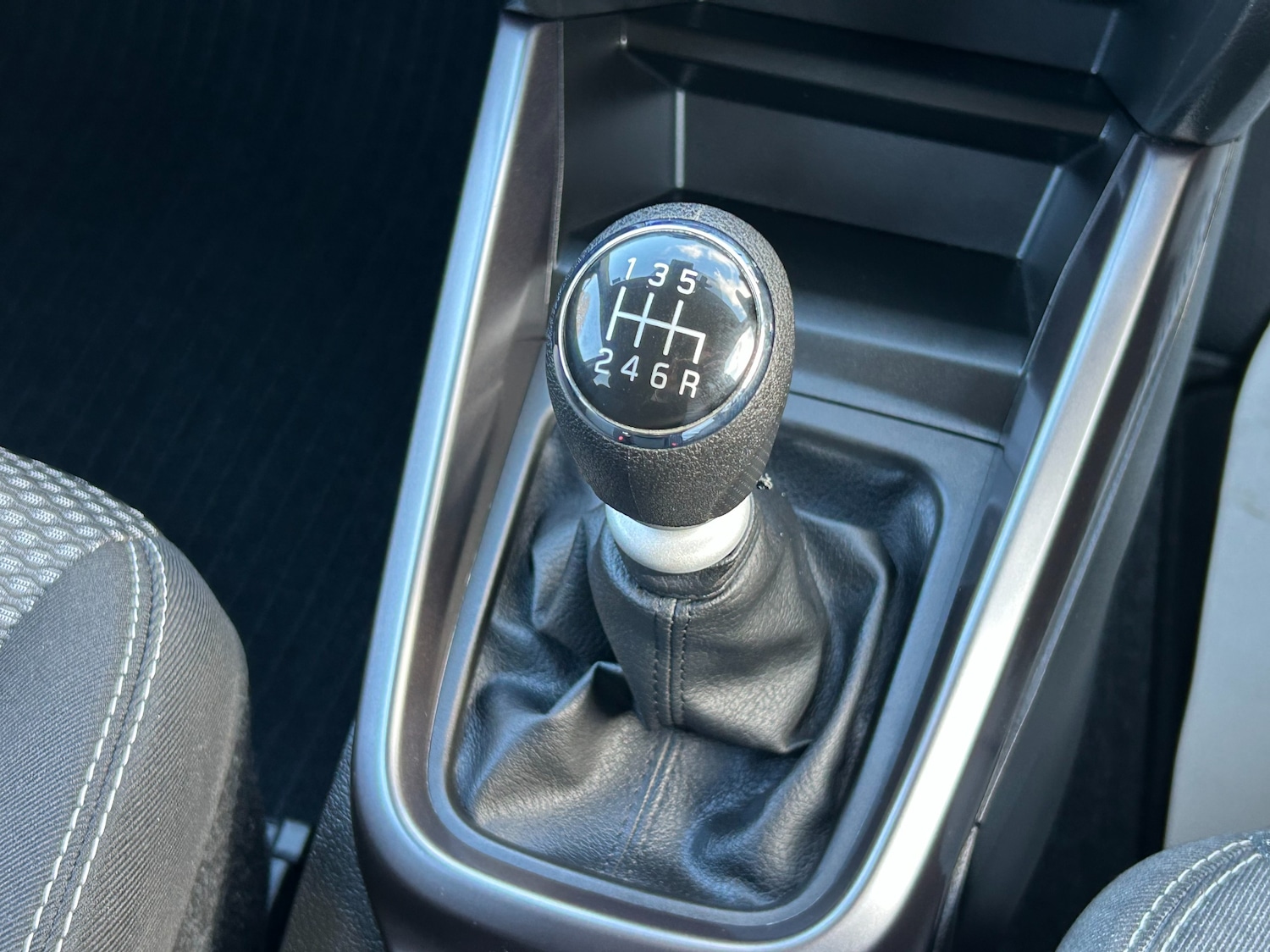 Used Suzuki Vitara 2022 for sale - 77654060: Photo 50