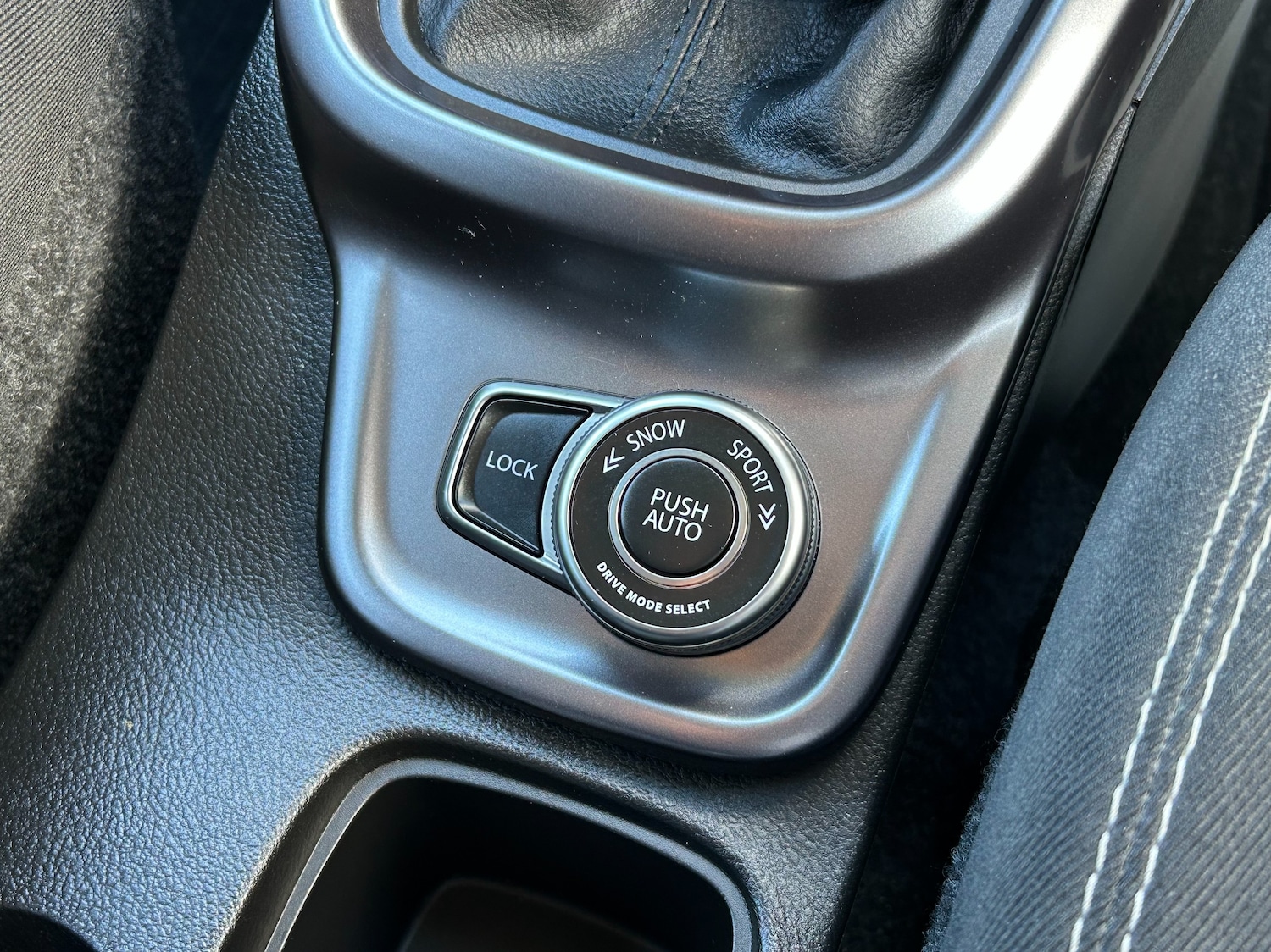 Used Suzuki Vitara 2022 for sale - 77654060: Photo 51