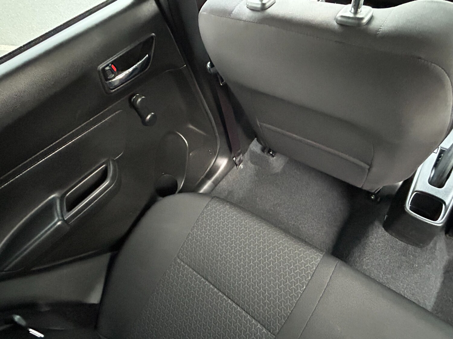 Used Suzuki Swift 2019 for sale - 77459706: Photo 57