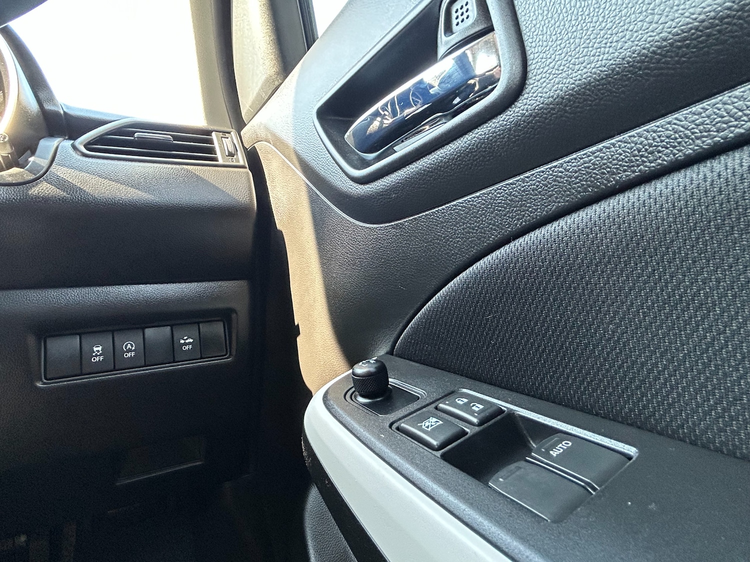 Used Suzuki Swift 2023 for sale - 77951711: Photo 29