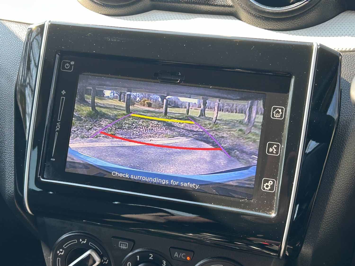 Used Suzuki Swift 2023 for sale - 77951711: Photo 45