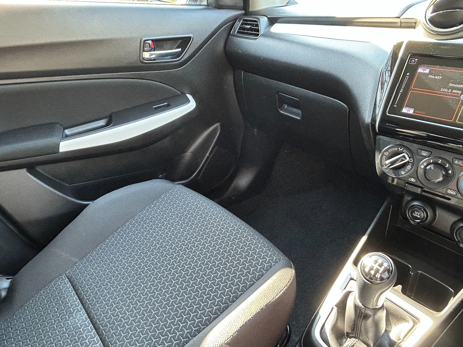 Used Suzuki Swift 2023 for sale - 77951711: Photo 52