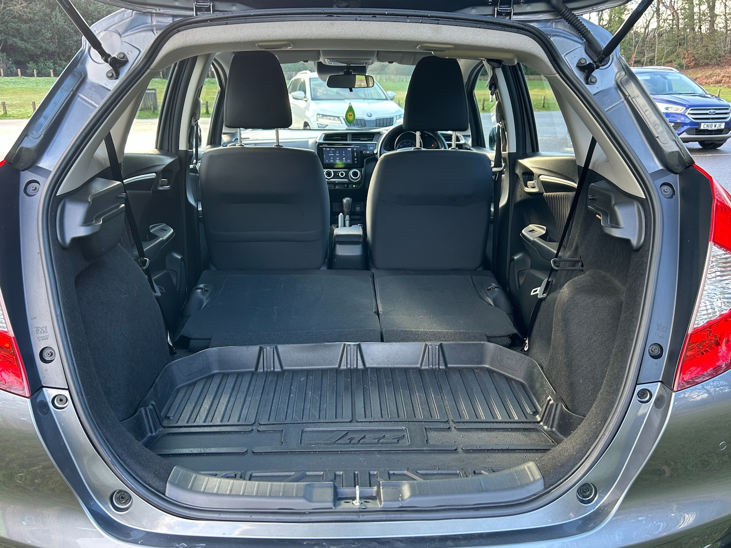 Used Honda Jazz 2018 for sale - 77442048: Photo 68