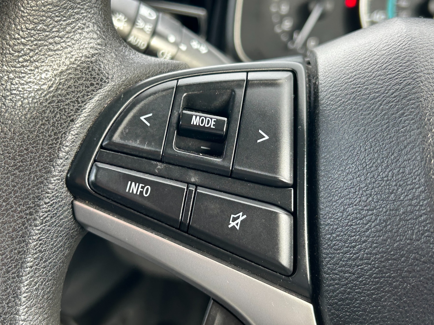 Used Suzuki Ignis 2017 for sale - 77733401: Photo 37