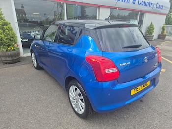 Used Suzuki Swift 2021 for sale - 78909382: Photo