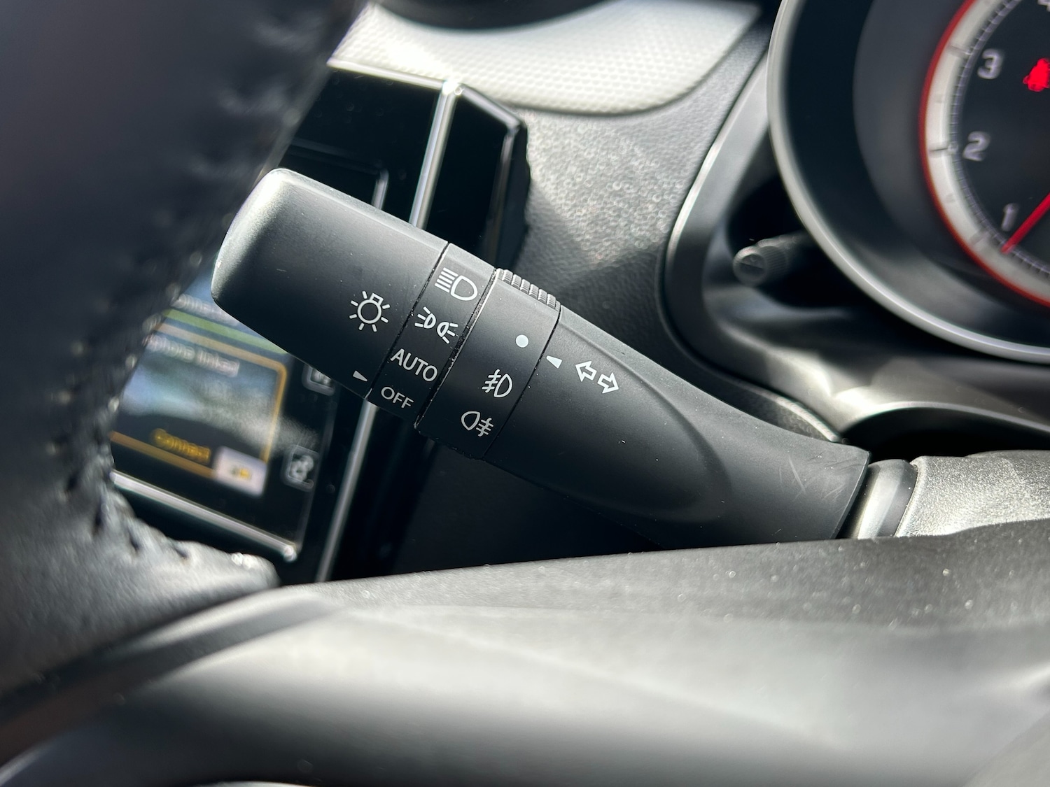 Used Suzuki Swift 2019 for sale - 77830545: Photo 36