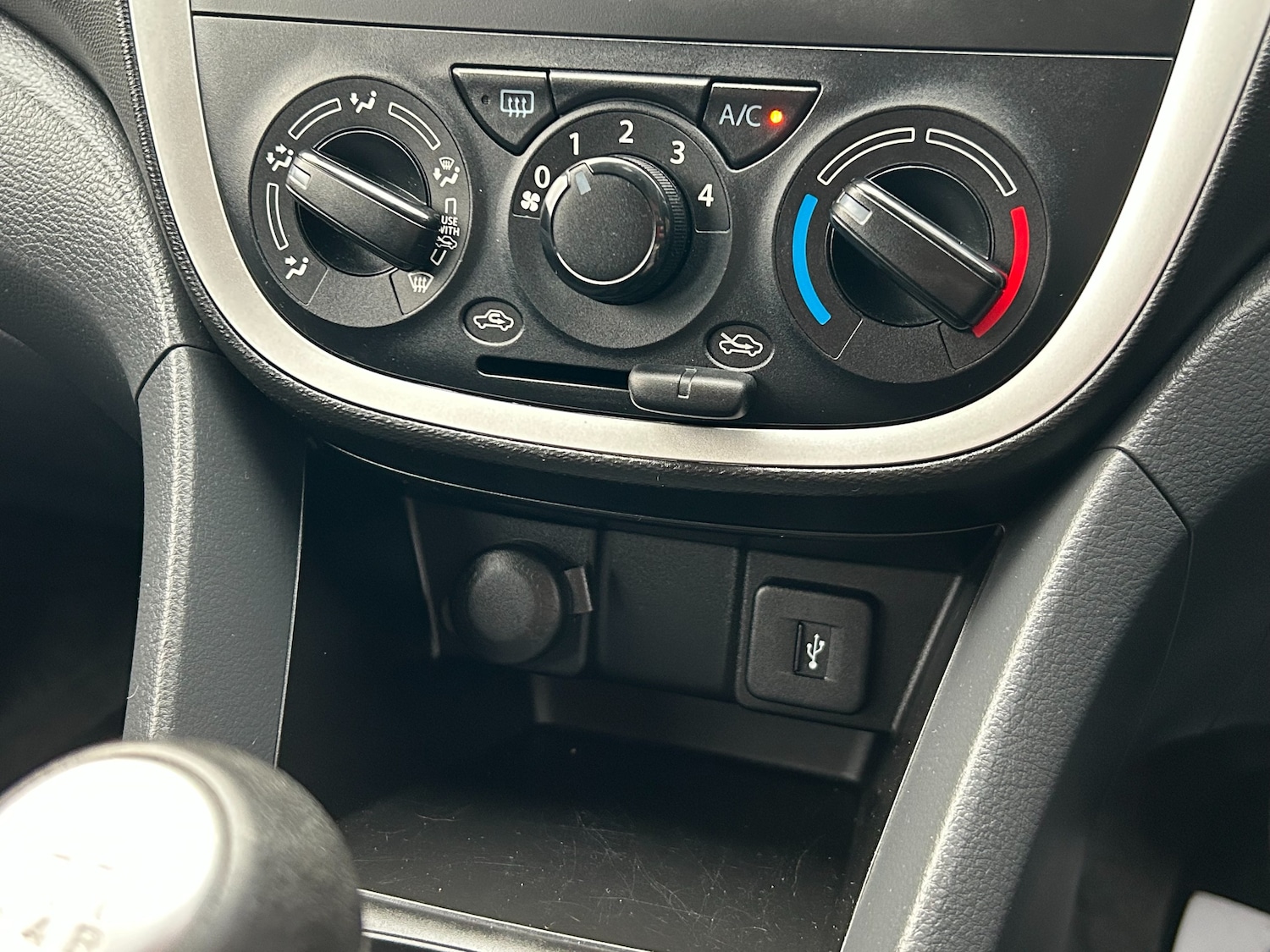 Used Suzuki Celerio 2016 for sale - 76972940: Photo 42