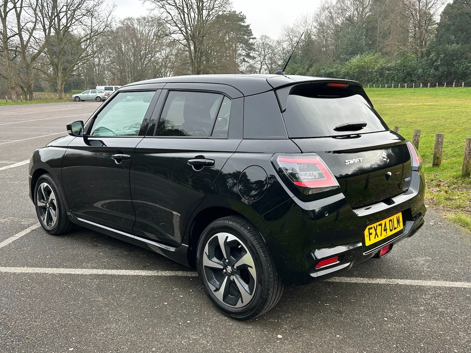 Used Suzuki Swift 2024 for sale - 77327242: Photo 3