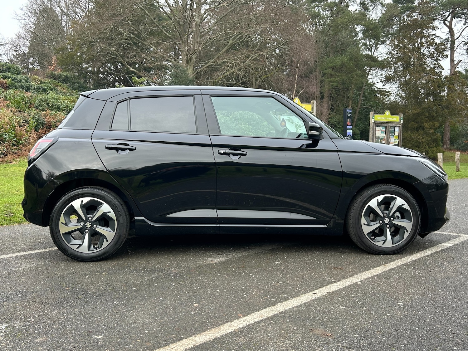 Used Suzuki Swift 2024 for sale - 77327242: Photo 7