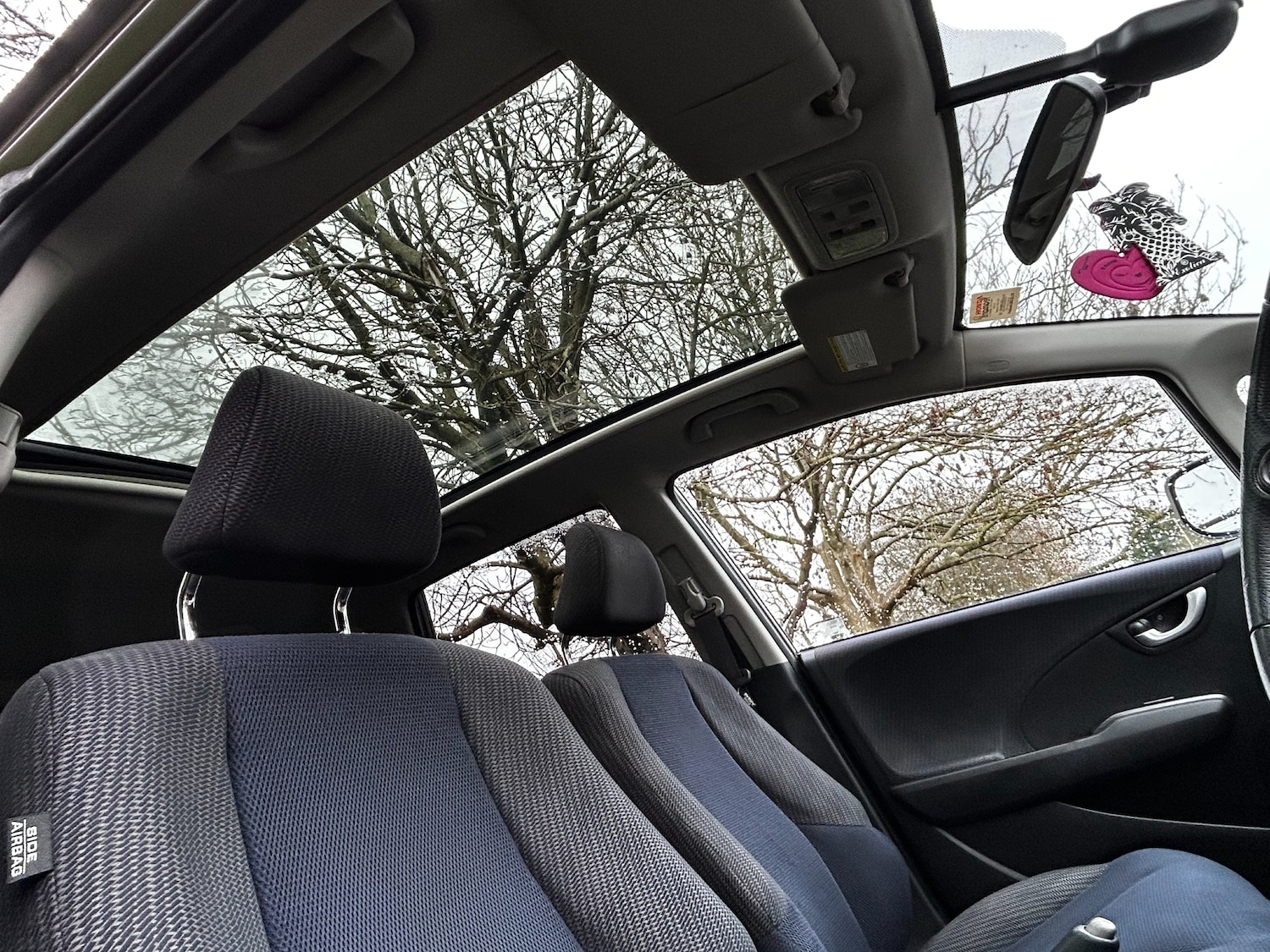 Used Honda Jazz 2012 for sale - 76972945: Photo 2