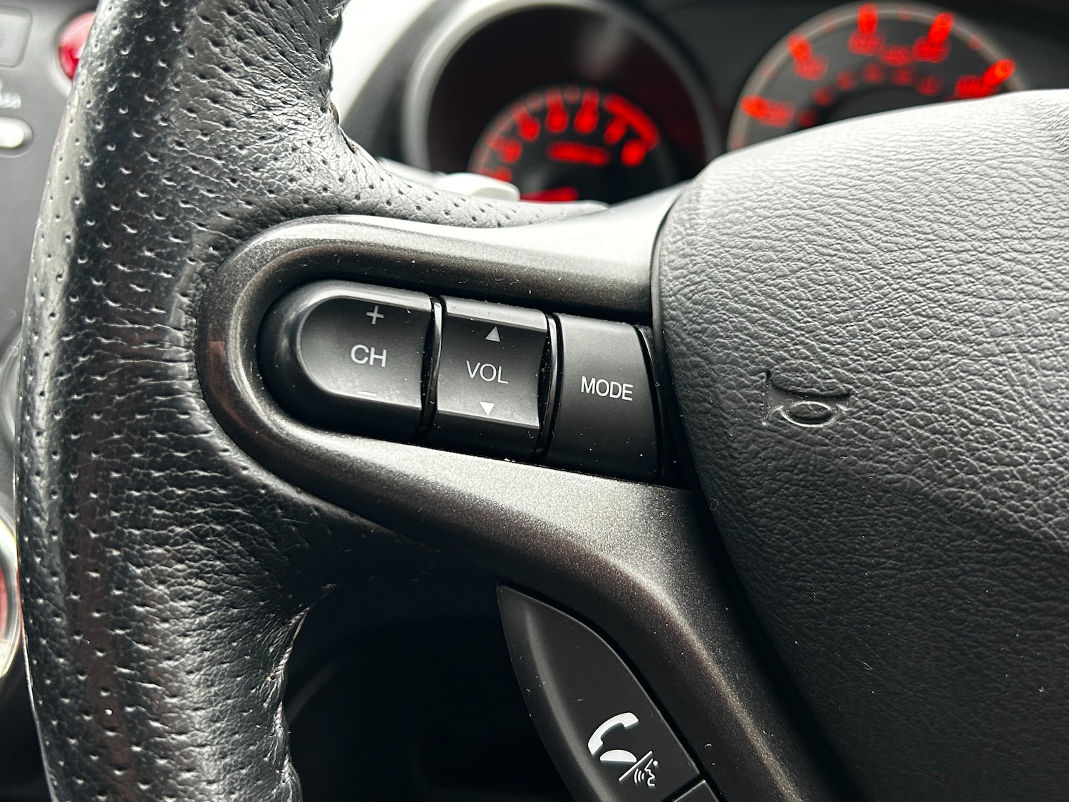 Used Honda Jazz 2012 for sale - 76972945: Photo 35