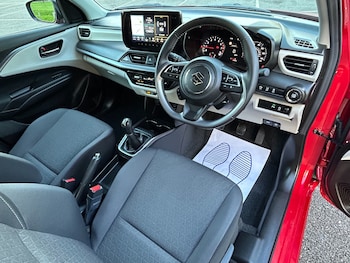 Used Suzuki Swift 2024 for sale - 76719070: Photo