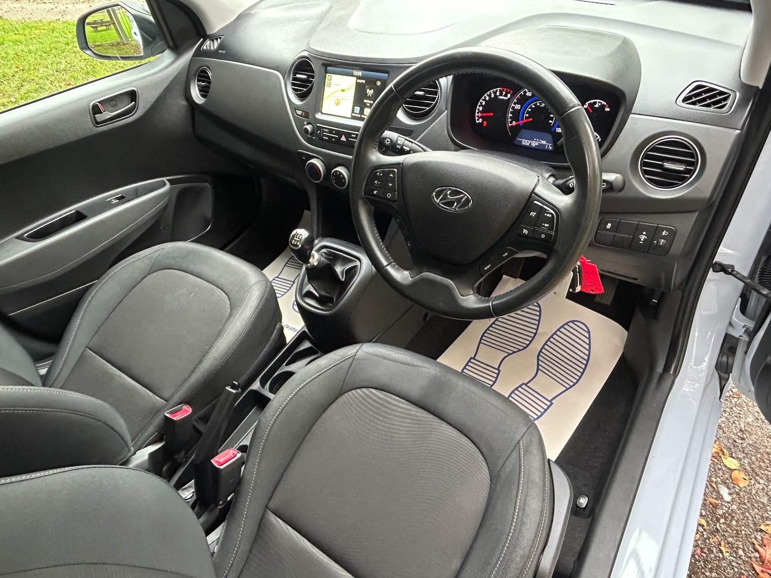 Used Hyundai i10 2019 for sale - 76719068: Photo 2