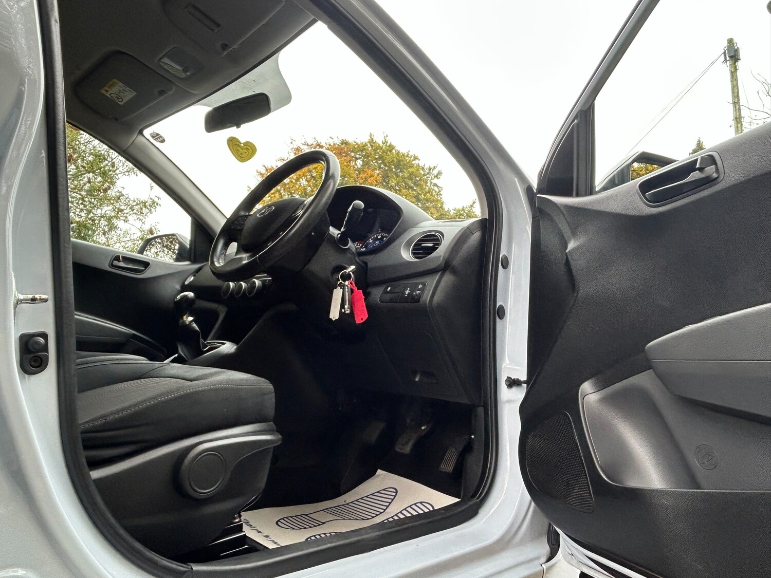 Used Hyundai i10 2019 for sale - 76719068: Photo 26