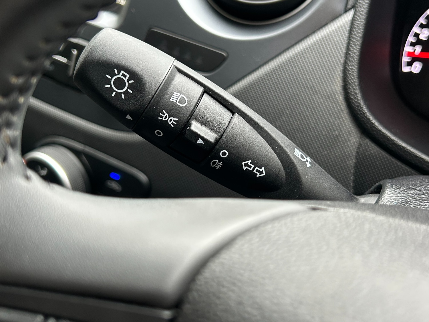 Used Hyundai i10 2019 for sale - 76719068: Photo 36