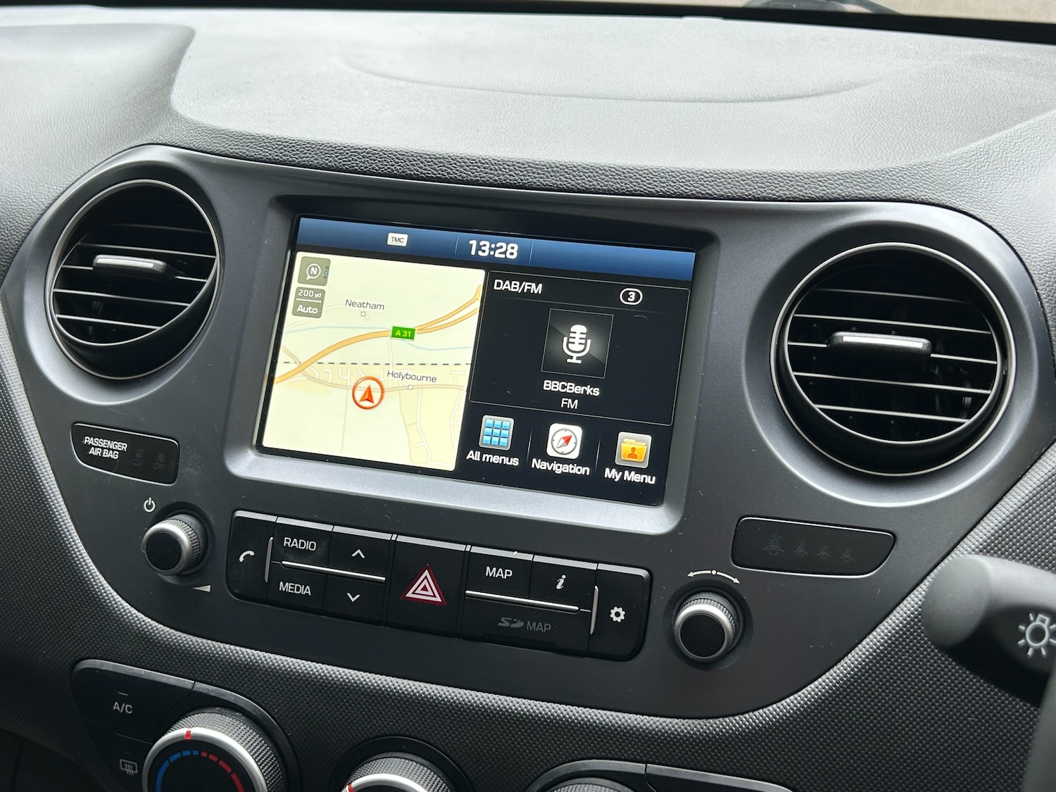 Used Hyundai i10 2019 for sale - 76719068: Photo 44