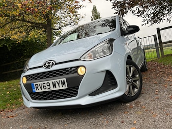 Used Hyundai i10 2019 for sale - 76719068: Photo
