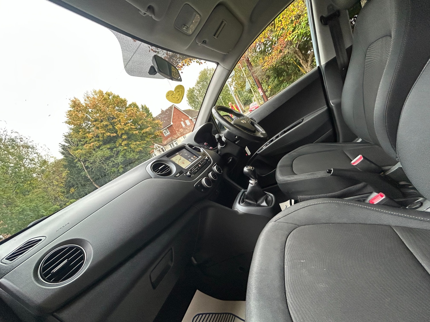 Used Hyundai i10 2019 for sale - 76719068: Photo 52