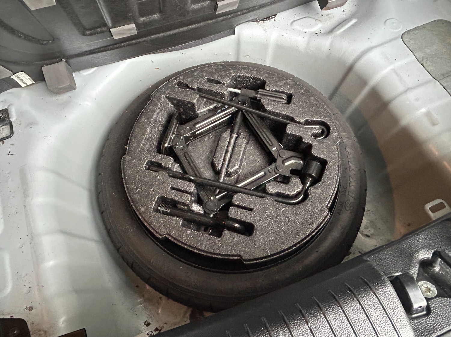 Used Hyundai i10 2019 for sale - 76719068: Photo 69