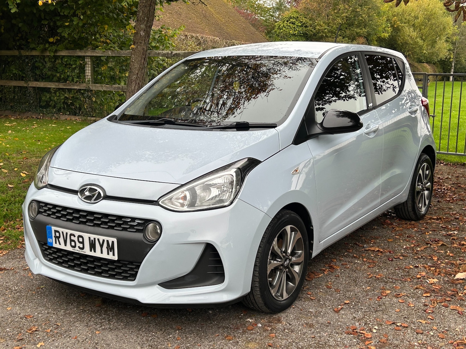 Used Hyundai i10 2019 for sale - 76719068: Photo 9