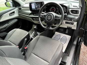 Used Suzuki Swift 2024 for sale - 78659404: Photo