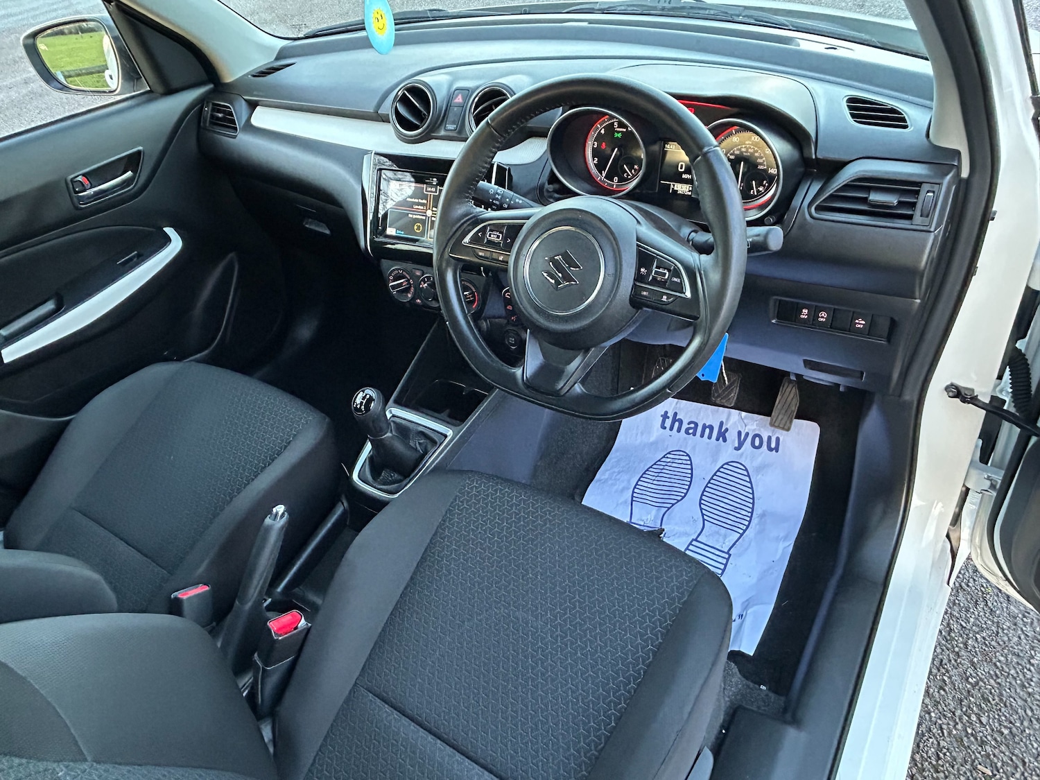 Used Suzuki Swift 2023 for sale - 78064972: Photo 2