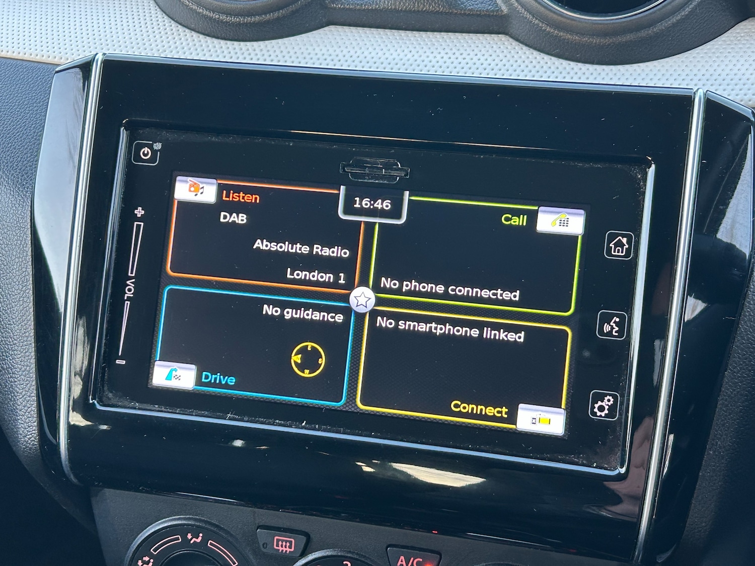 Used Suzuki Swift 2023 for sale - 78064972: Photo 44