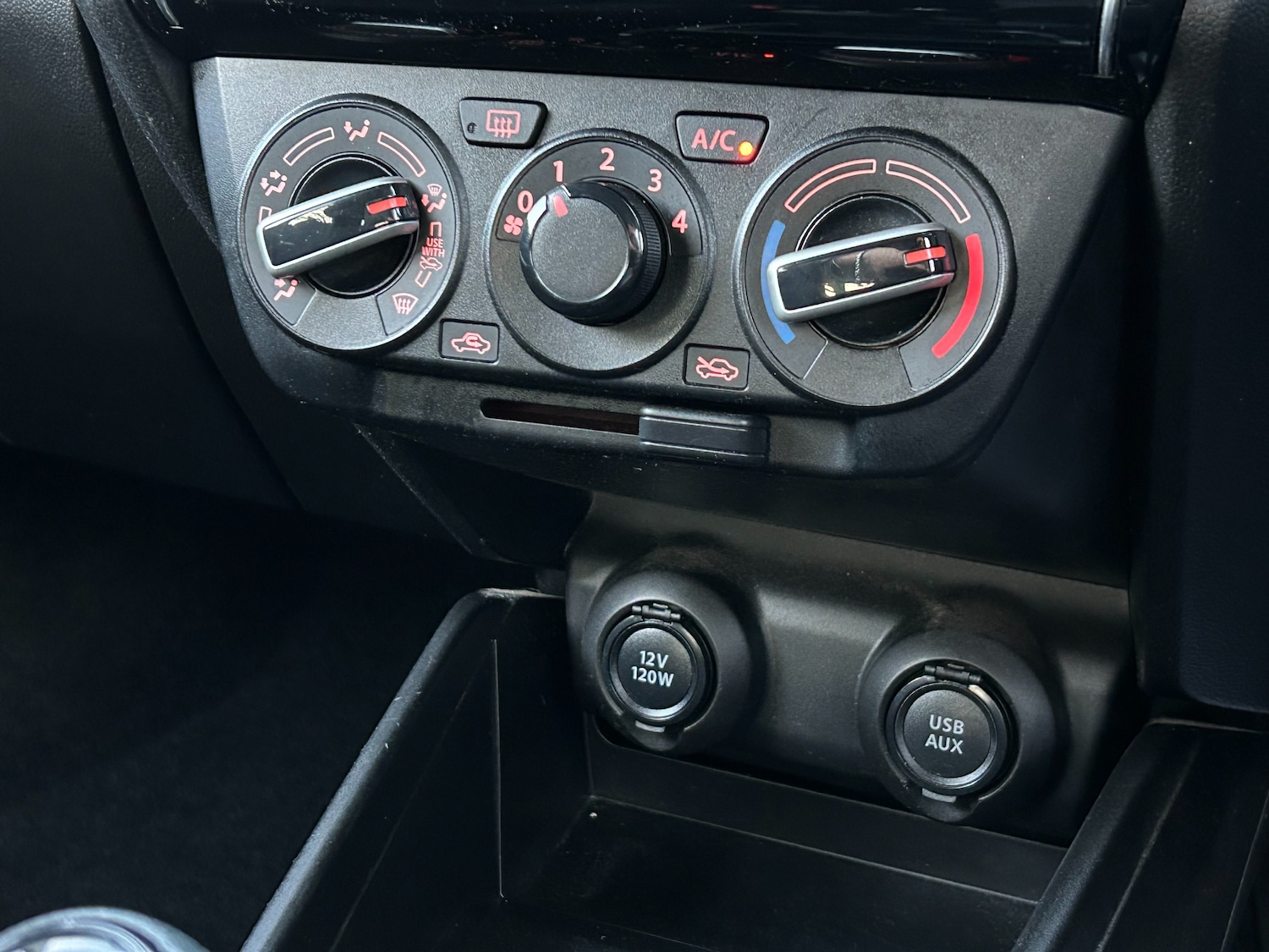 Used Suzuki Swift 2023 for sale - 78064972: Photo 48