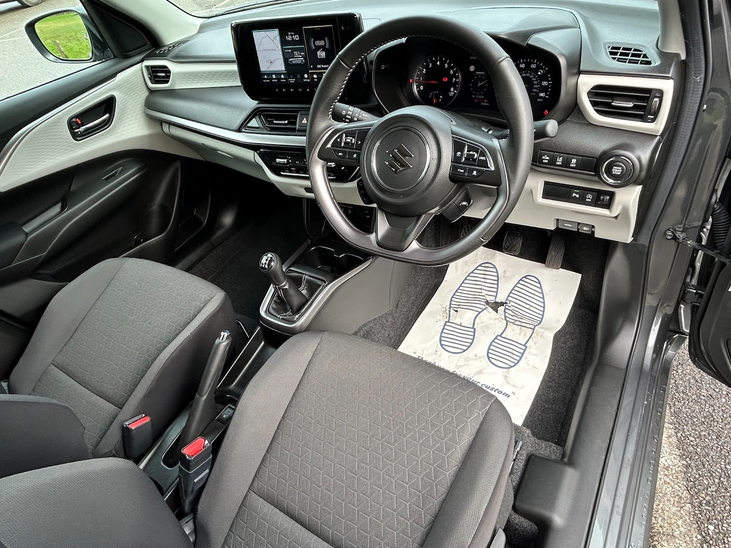 Used Suzuki Swift 2025 for sale - 77904279: Photo 2