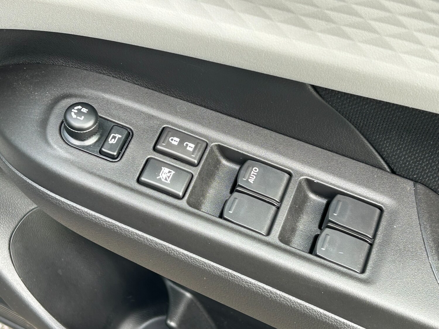 Used Suzuki Swift 2025 for sale - 77904279: Photo 26