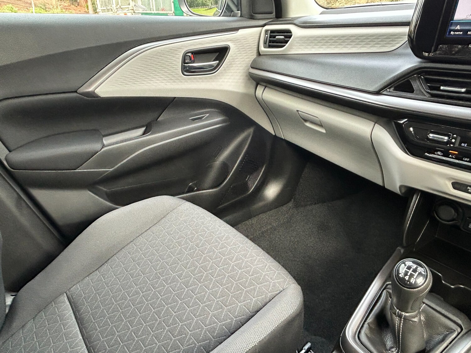 Used Suzuki Swift 2025 for sale - 77904279: Photo 52