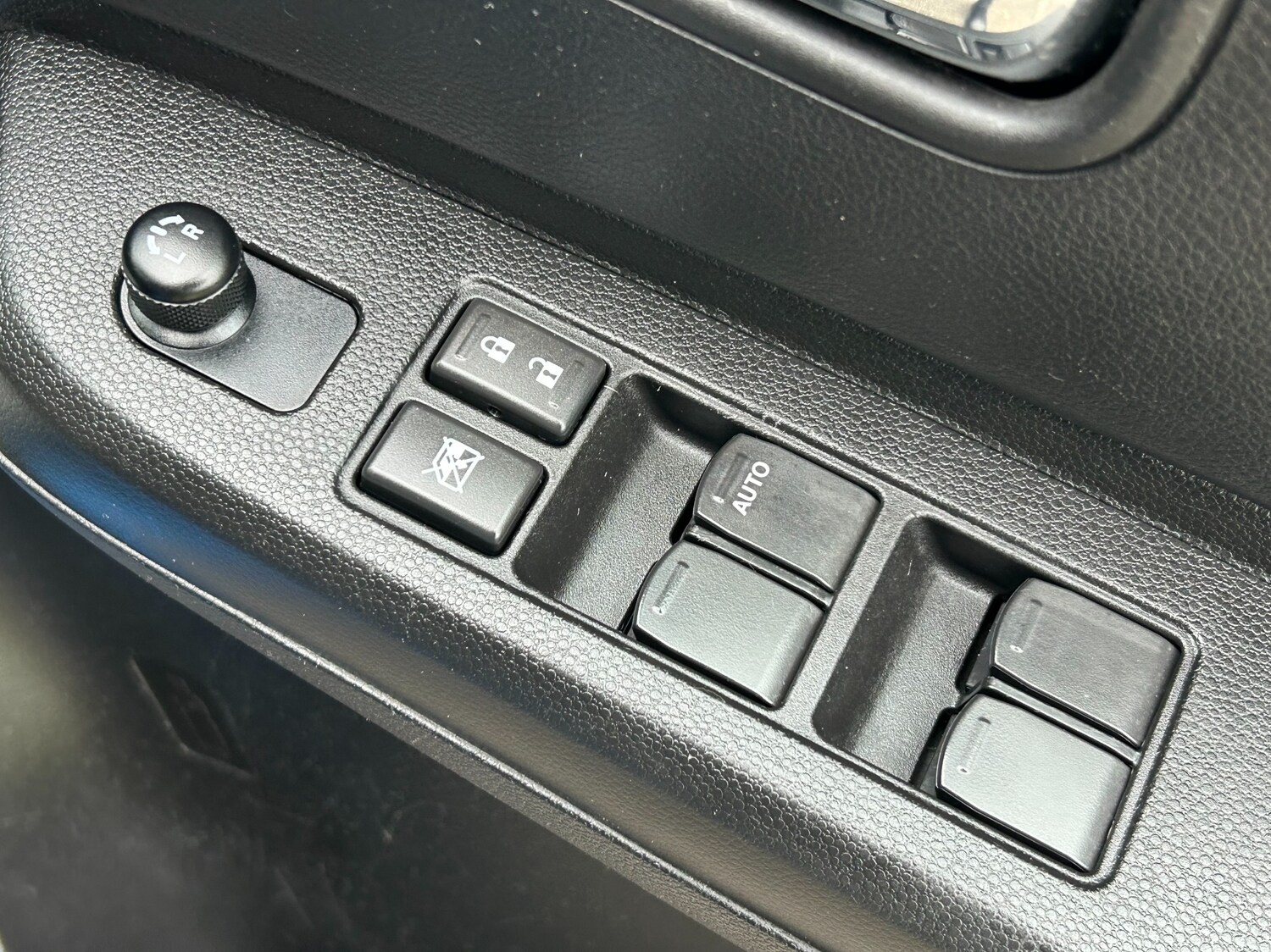 Used Suzuki Ignis 2023 for sale - 77593235: Photo 27