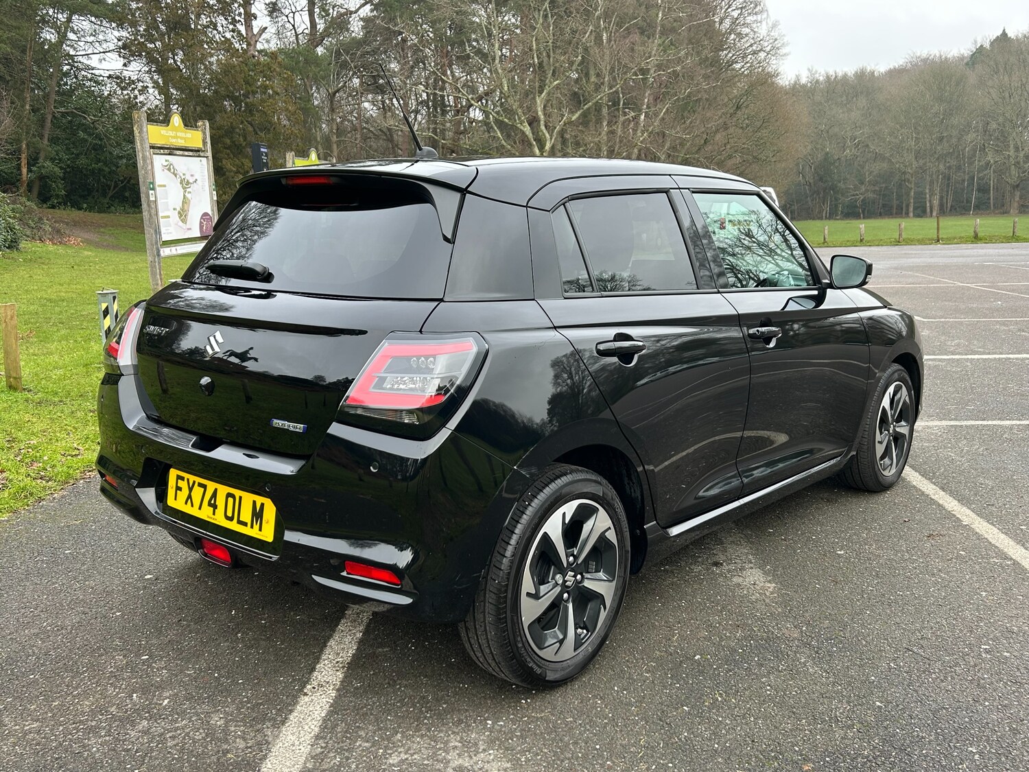 Used Suzuki Swift 2024 for sale - 77459717: Photo 11