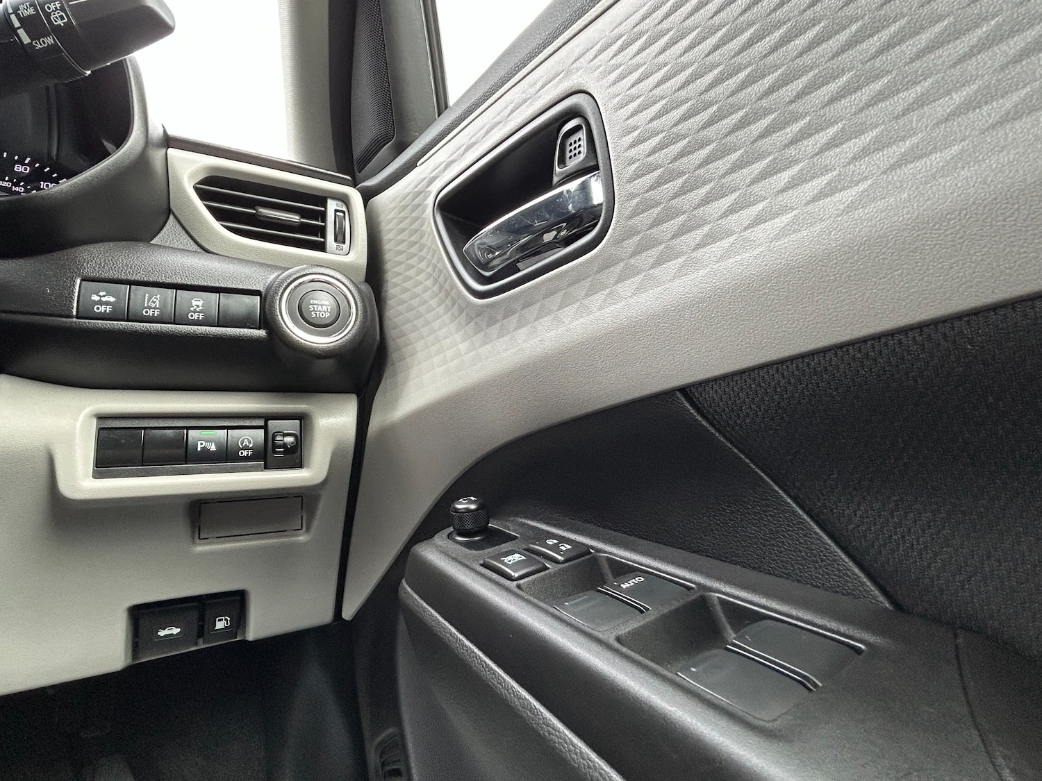 Used Suzuki Swift 2025 for sale - 76719067: Photo 31