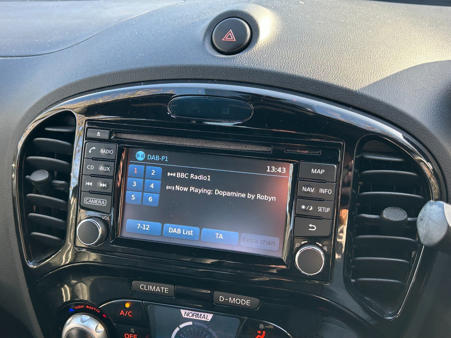 Used Nissan Juke 2018 for sale - 76739372: Photo 45