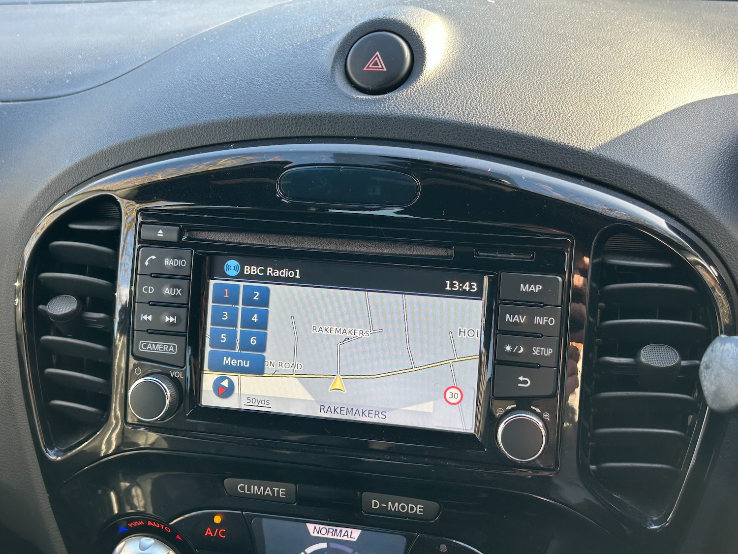 Used Nissan Juke 2018 for sale - 76739372: Photo 47