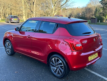 Used Suzuki Swift 2023 for sale - 77479988: Photo