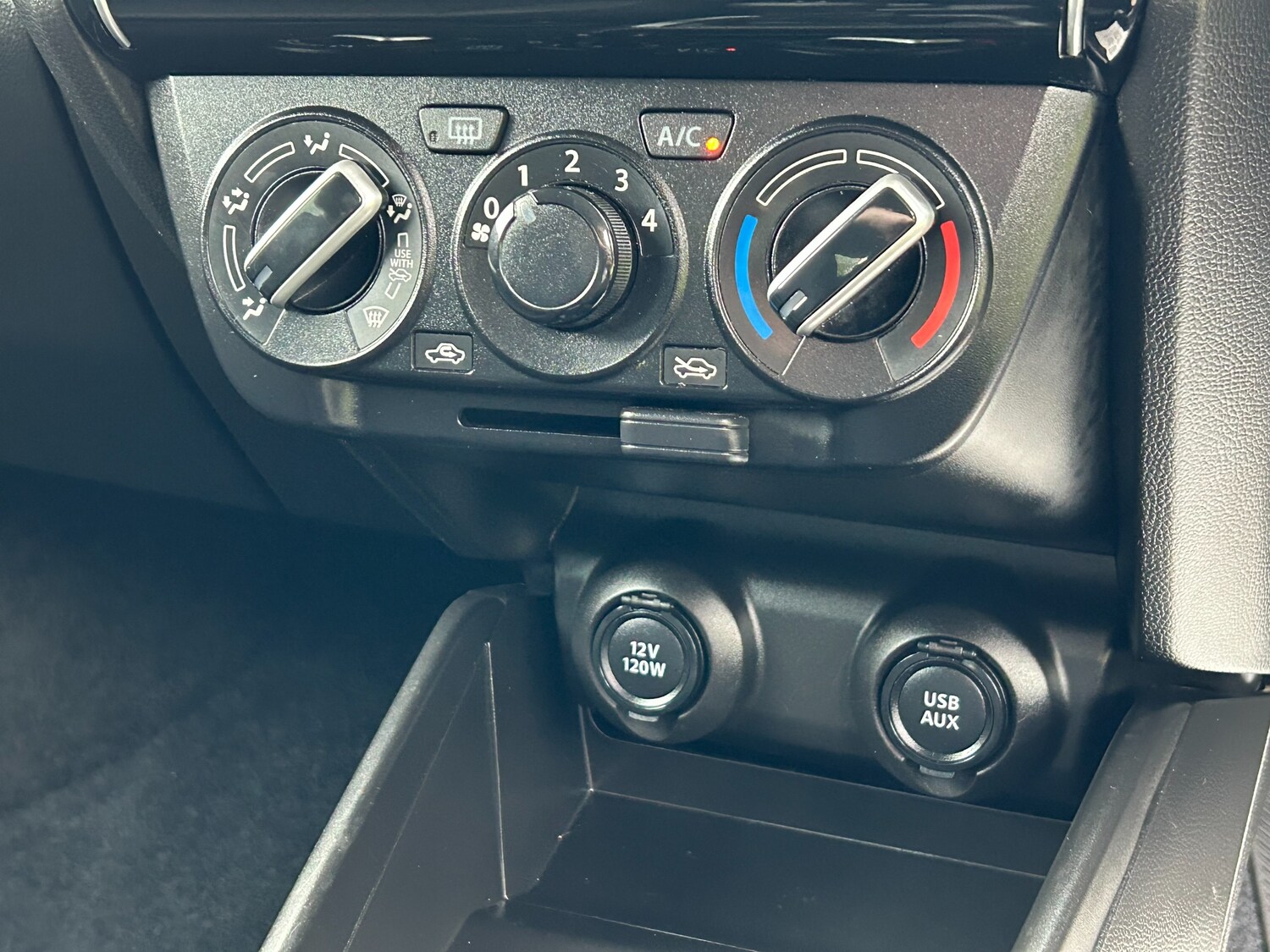 Used Suzuki Swift 2023 for sale - 78083916: Photo 49