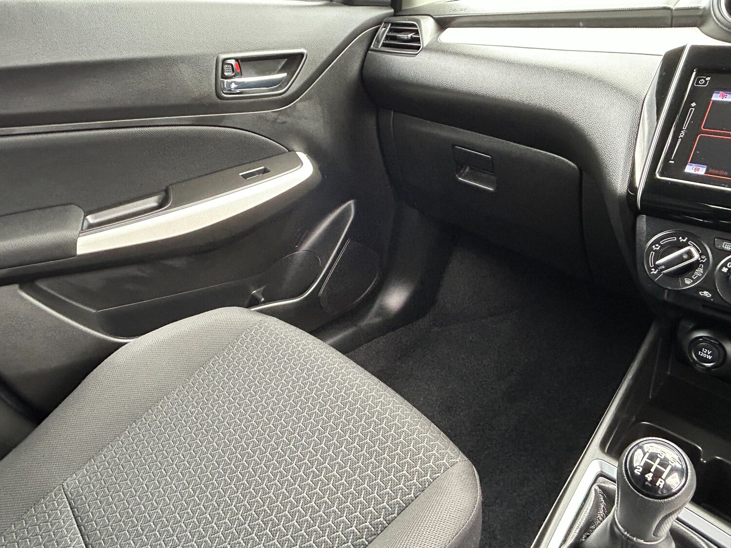 Used Suzuki Swift 2023 for sale - 78083916: Photo 52