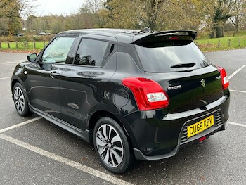 Used Suzuki Swift 2019 for sale - 77515426: Photo