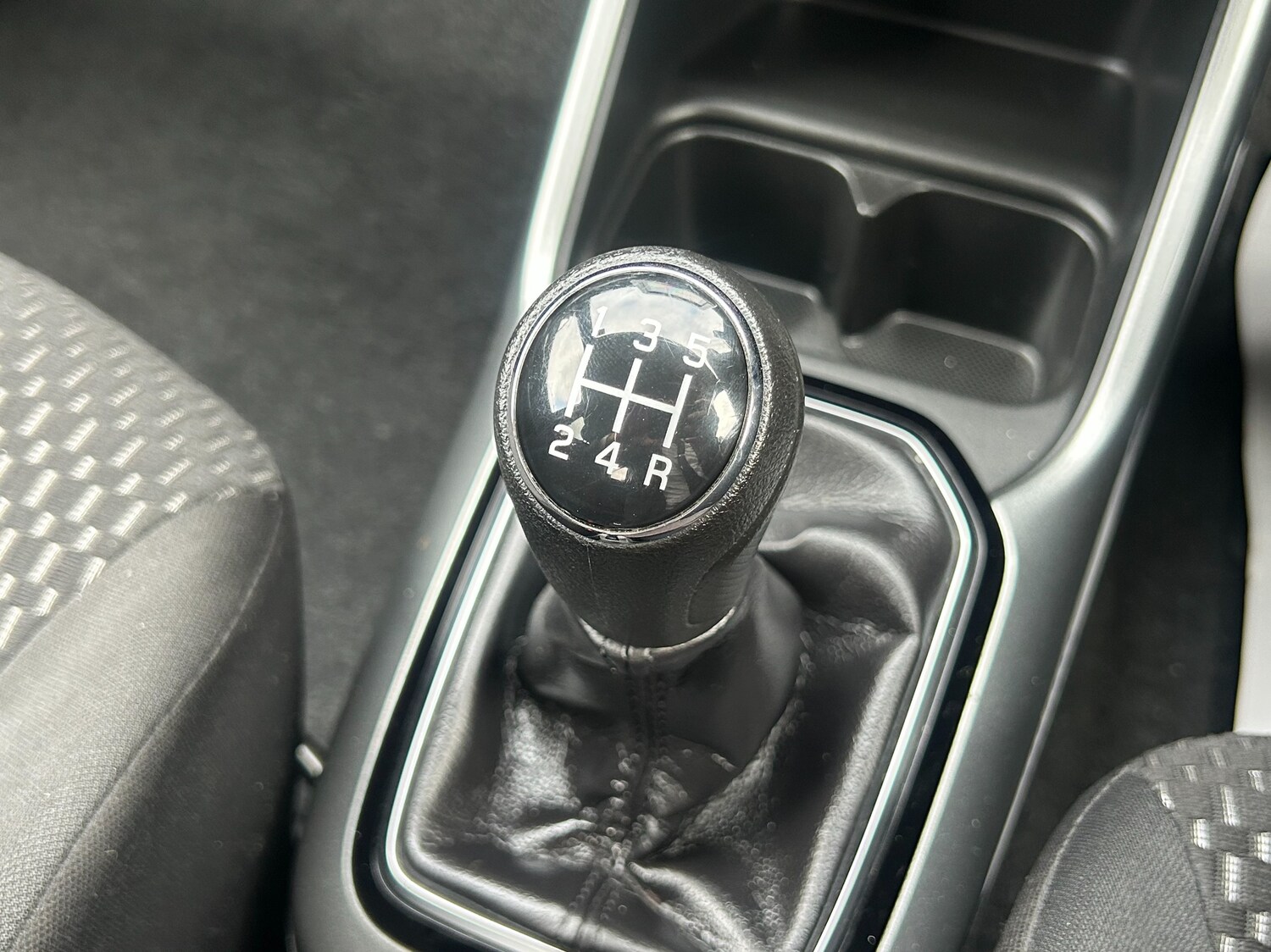 Used Suzuki Ignis 2020 for sale - 77515434: Photo 47