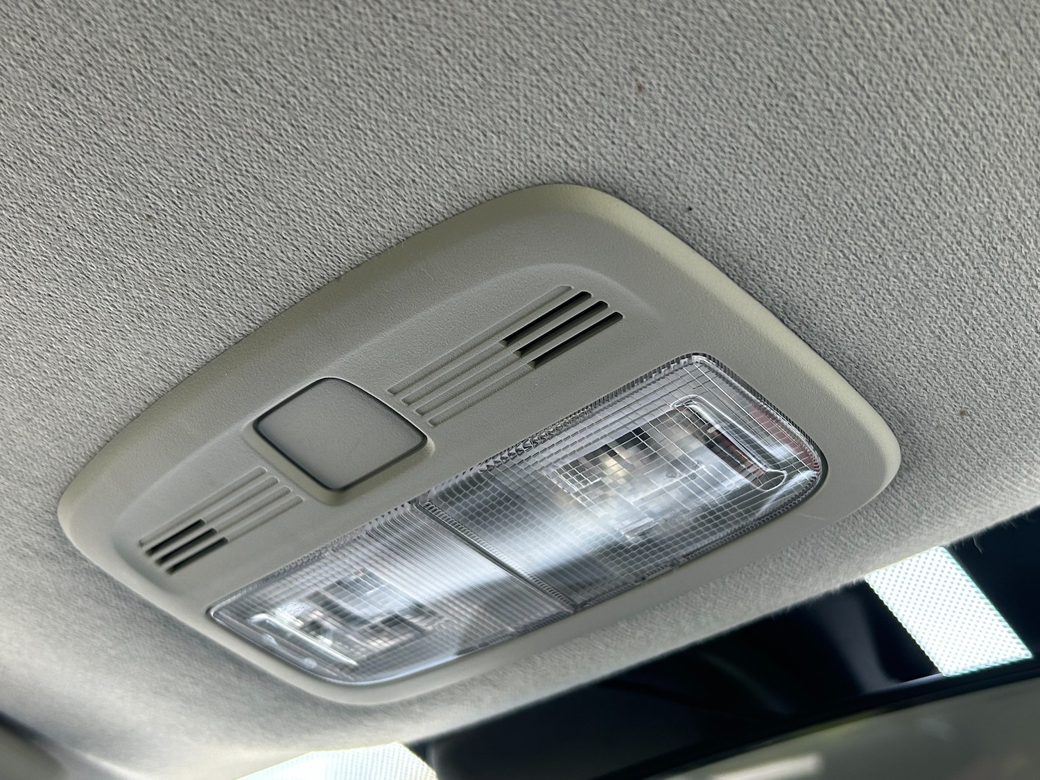 Used Suzuki Vitara 2022 for sale - 77989788: Photo 43