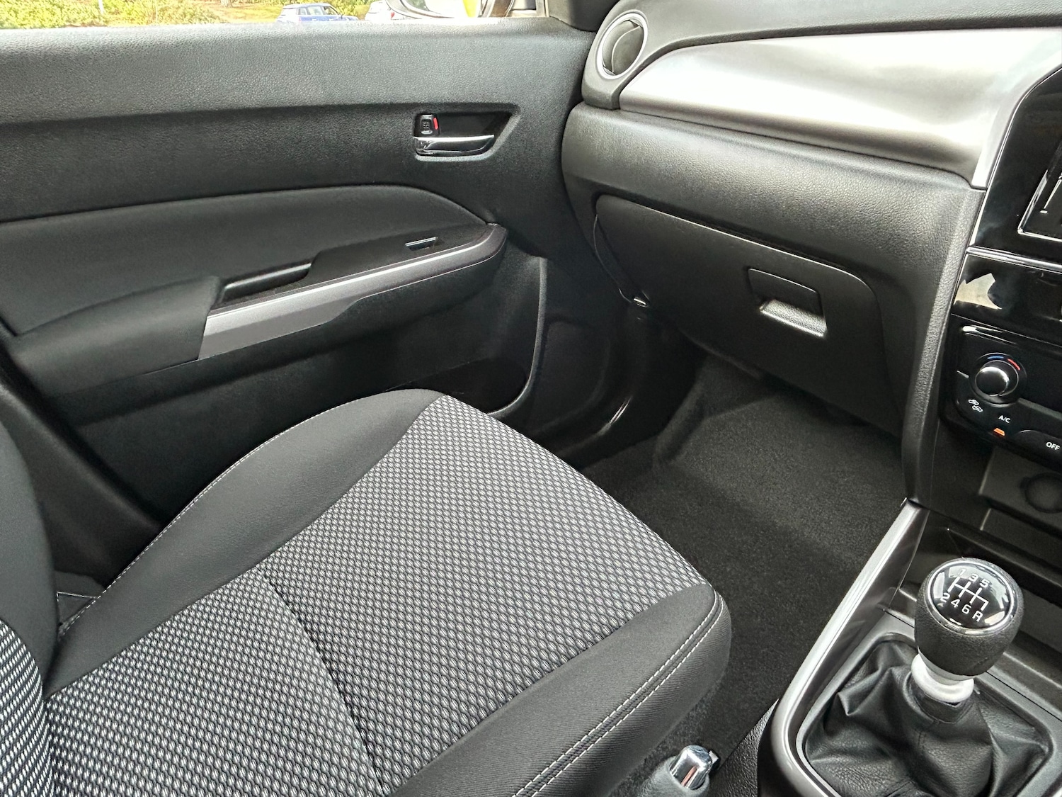 Used Suzuki Vitara 2022 for sale - 77989788: Photo 55