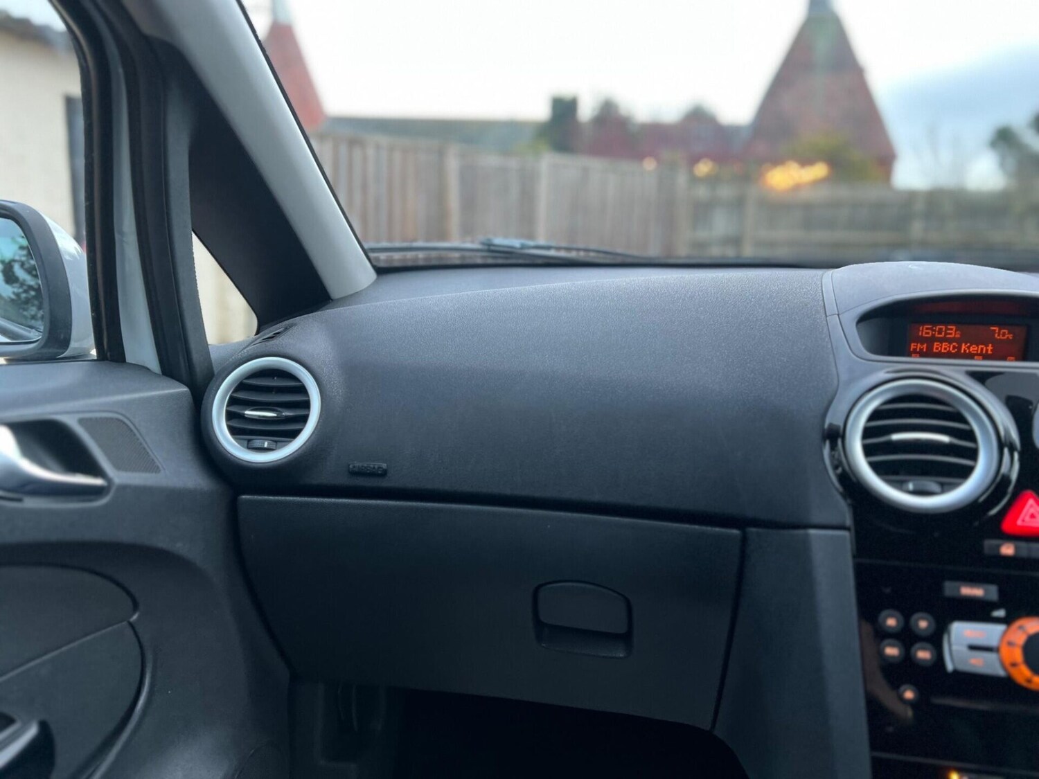 Used Vauxhall Corsa 2012 for sale - 77431131: Photo 26