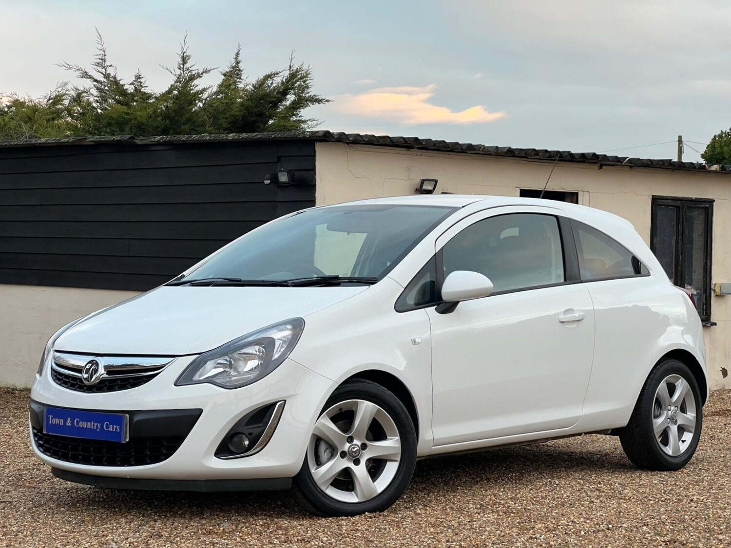 Used Vauxhall Corsa 2012 for sale - 77431131: Photo 8