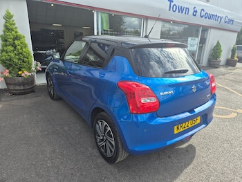 Used Suzuki Swift 2022 for sale - 79558582: Photo