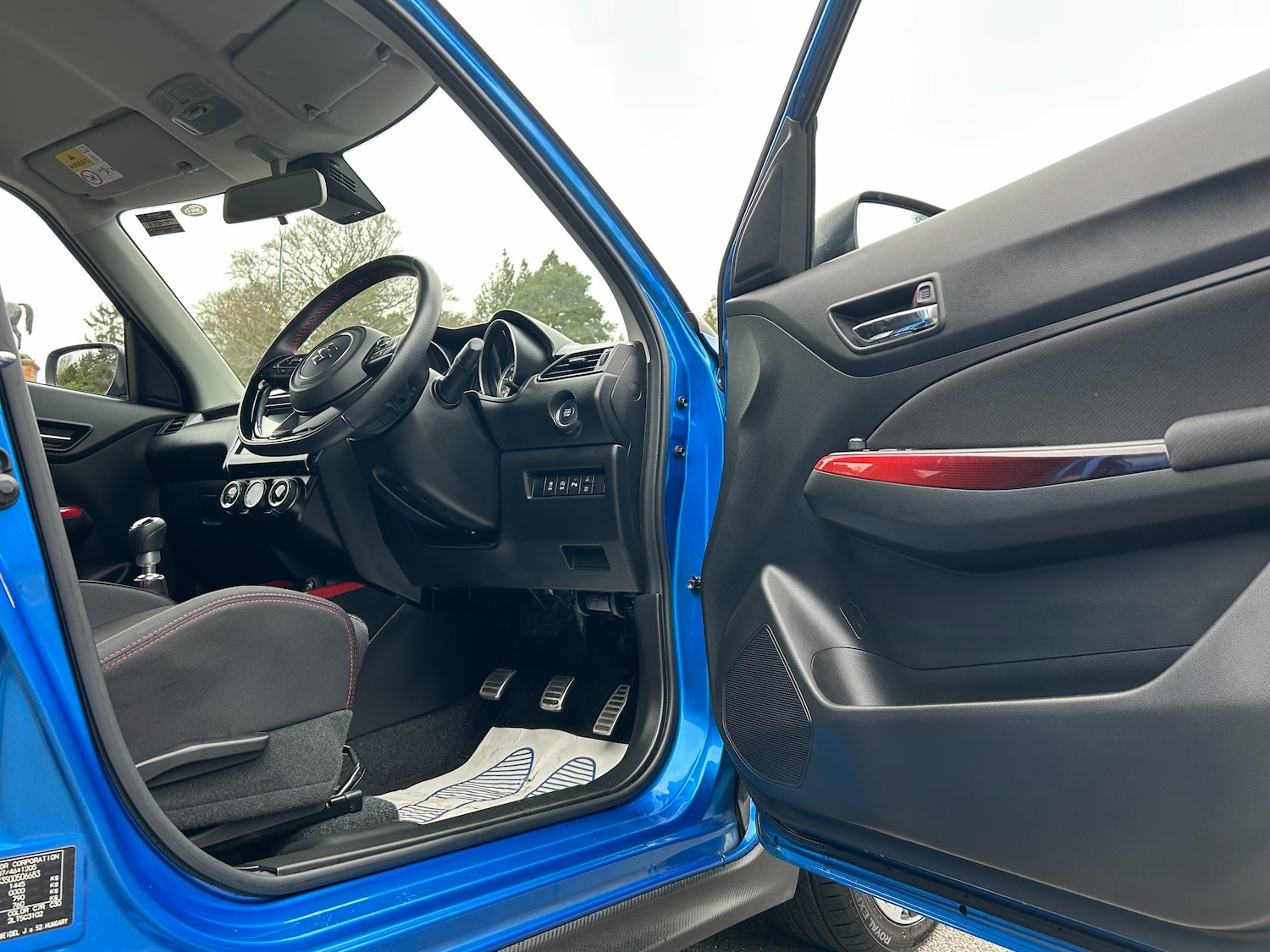 Used Suzuki Swift 2022 for sale - 77849102: Photo 26