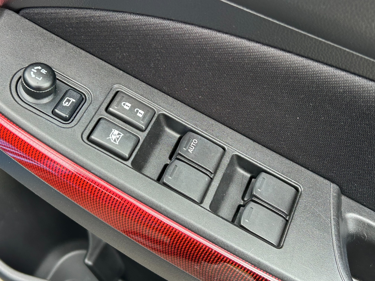 Used Suzuki Swift 2022 for sale - 77849102: Photo 27